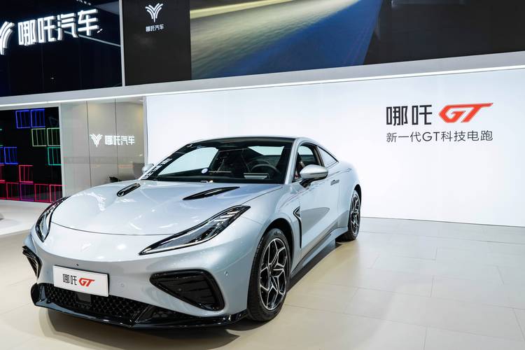 东莞莞城区鑫欧乐企业管理咨询哪吒汽车在智能汽车领域的表现，领途汽车在新能源汽车市场中的影响力